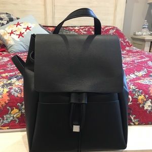 Zara Black purse/backpack